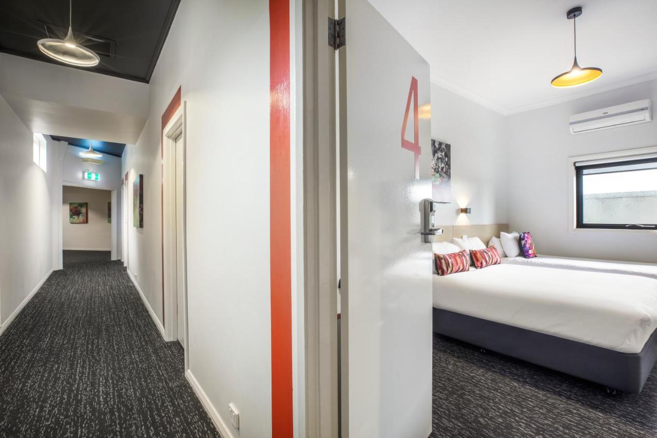 Nightcap At Ashley Hotel Braybrook Екстериор снимка